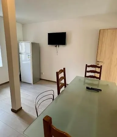 Tres Grand Au Coeur De Апартаменты *
